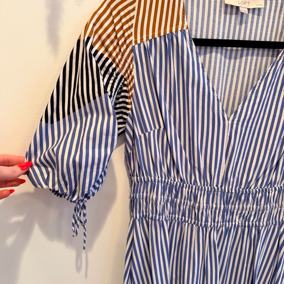 LOFT Striped Midi Dress Tie Puff Sleeve Blue Tan Minimalist Women's Dress MP - Picture 5 of 11